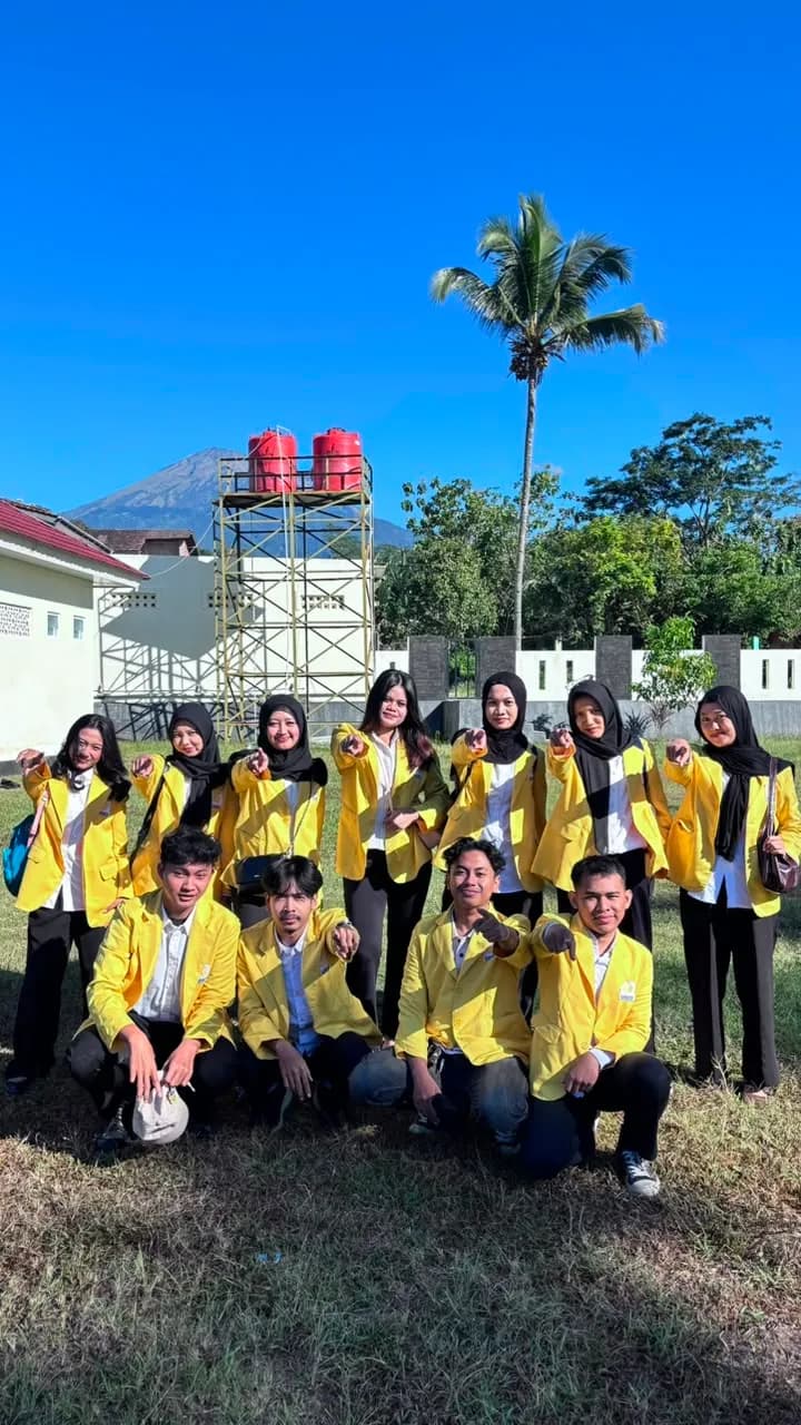 KKN Unnes Giat 16 desa balesari foto bersama 